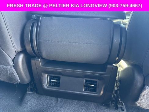 Used 2024 Chevrolet Silverado 2500 Custom image 12