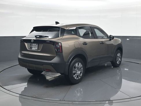 New 2026 Nissan Kicks S image 7