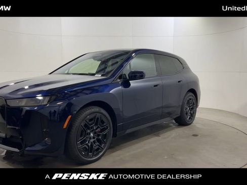 New 2026 BMW X6 xDrive40i w/ Climate Comfort Package image 4