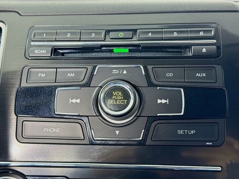 Used 2013 Honda Civic EX-L image 17