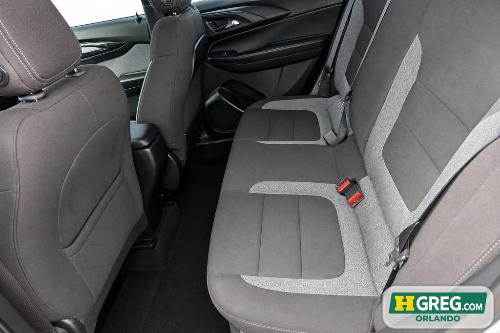 Used 2025 Chevrolet TrailBlazer LS FWD image 14