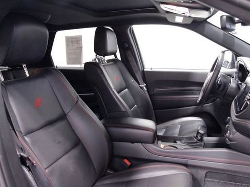 Used 2025 Dodge Durango GT image 12