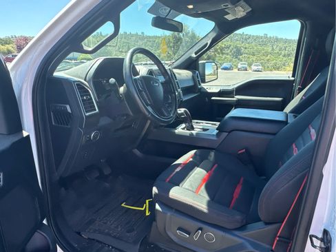 Used 2016 Ford F150 XLT w/ Equipment Group 302A Luxury AWD/4WD image 11