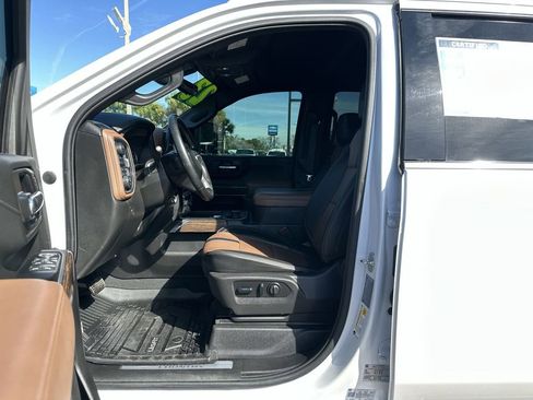 Used 2023 Chevrolet Silverado 2500 High Country w/ Technology Package image 19