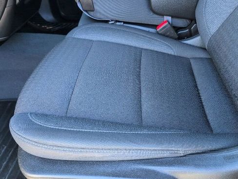 Used 2024 Chevrolet Silverado 2500 Custom w/ Custom Convenience Package image 12