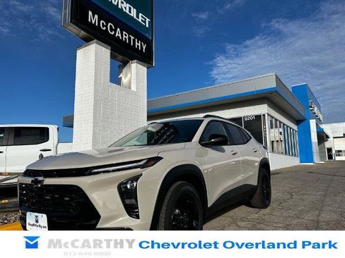 New 2026 Chevrolet Trax ACTIV w/ Driver Confidence Package image 2