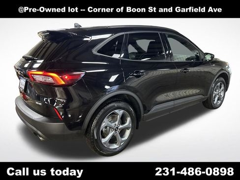 Used 2025 Ford Escape ST-Line Select image 5