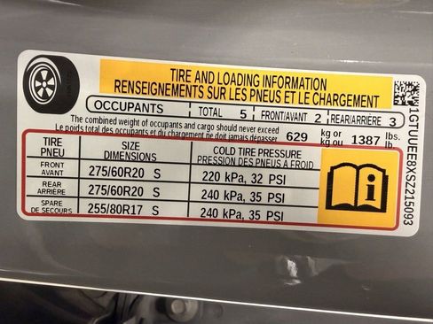 Used 2025 GMC Sierra 1500 AT4 w/ AT4 Premium Package image 37