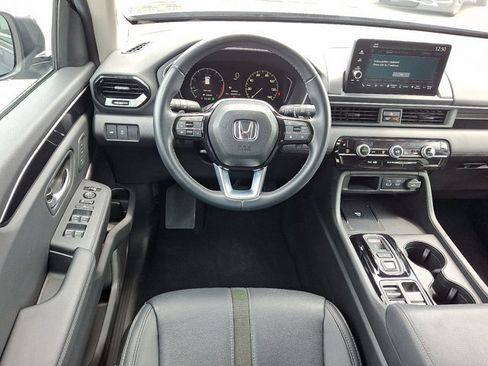 Certified 2024 Honda Pilot EX-L image 13