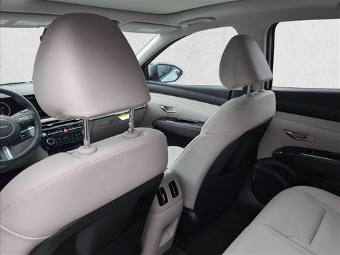New 2026 Hyundai Tucson Limited image 16
