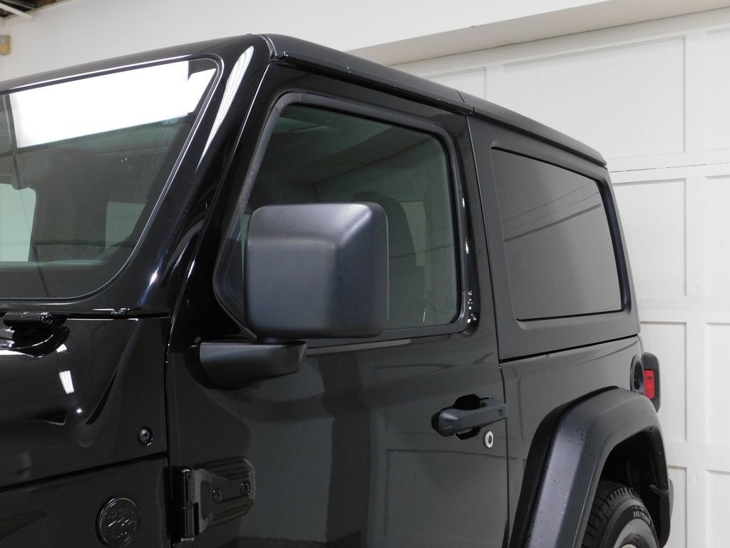 Used 2021 Jeep Wrangler Sport AWD/4WD image 18
