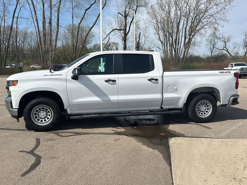 Used 2020 Chevrolet Silverado 1500 W/T w/ WT Convenience Package image 2