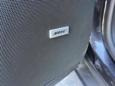 Used 2018 Cadillac XT5 Luxury w/ Driver Awareness Package image 18