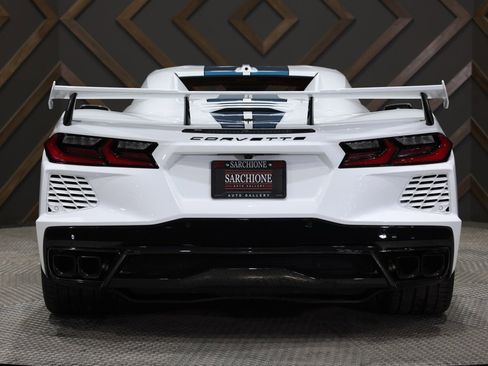 Used 2024 Chevrolet Corvette Stingray Premium Conv w/ Z51 Performance Package image 8