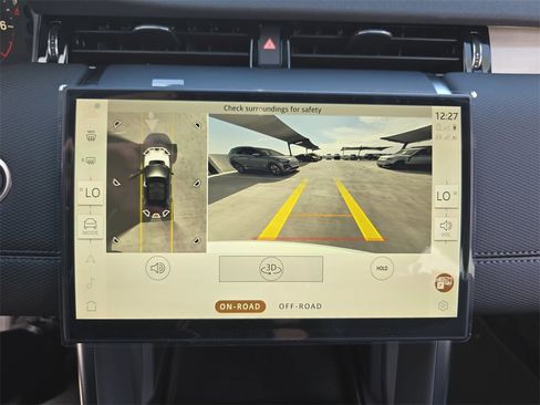 New 2026 Land Rover Discovery Sport Landmark image 23