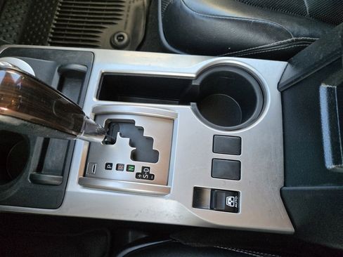 Used 2018 Toyota 4Runner Limited image 29