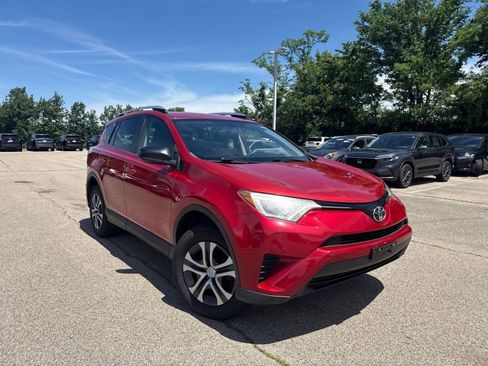 Used 2016 Toyota RAV4 LE FWD image 22