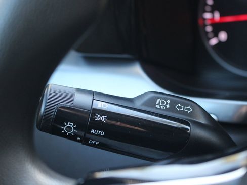 Used 2023 Kia Sorento LX image 24