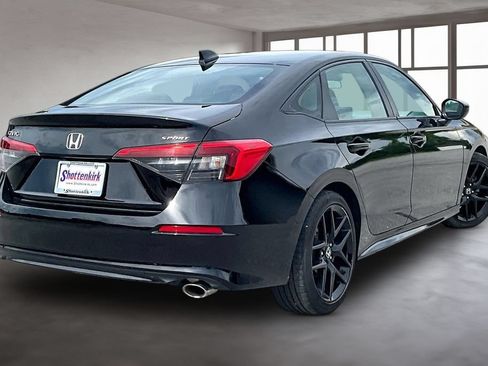 Used 2024 Honda Civic Sport image 6