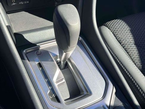 Used 2023 Subaru Forester Premium image 24