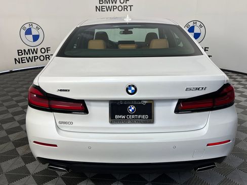 Certified 2023 BMW 530i xDrive w/ Convenience Package AWD/4WD image 12