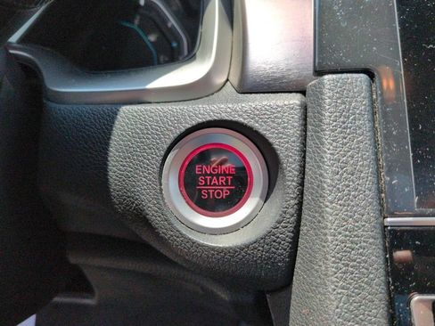 Used 2017 Honda Civic Touring image 27