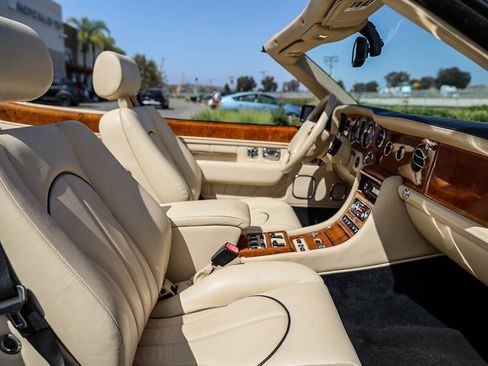 Used 2000 Rolls-Royce Corniche RWD image 22