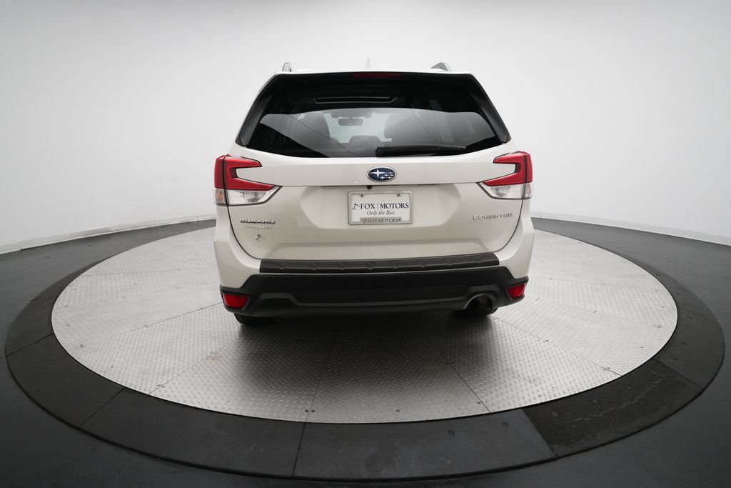 Used 2020 Subaru Forester Premium AWD/4WD image 26