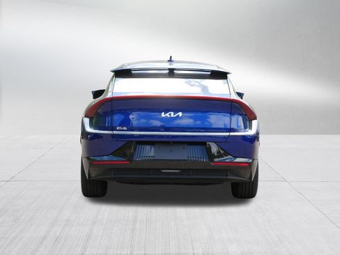 Certified 2022 Kia EV6 Wind w/ Wind Technology Package AWD/4WD image 6