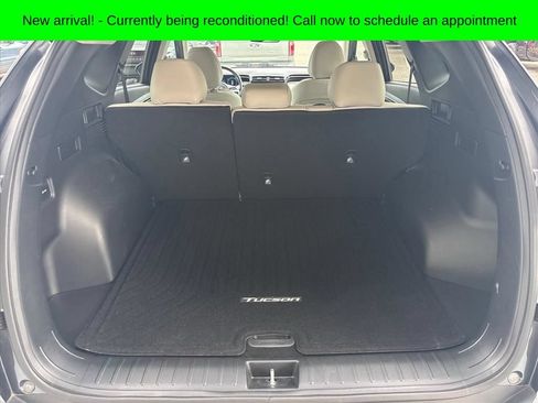 Used 2024 Hyundai Tucson SEL w/ Convenience Package FWD image 3