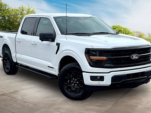 Used 2025 Ford F150 XLT w/ Equipment Group 302A MID AWD/4WD image 11