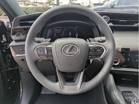 New 2026 Lexus RZ 350e 2WD image 15