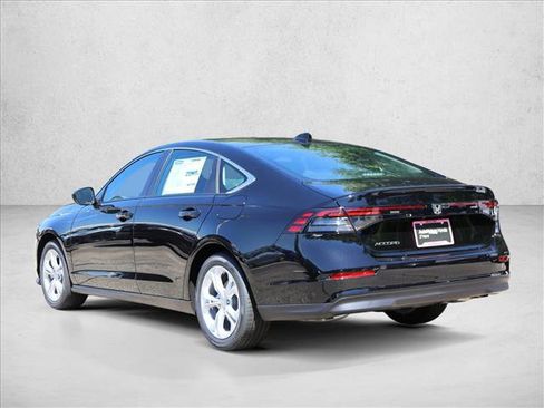 New 2026 Honda Accord LX image 7