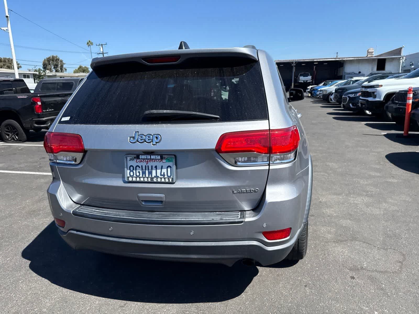 Used 2018 Jeep Grand Cherokee Laredo RWD image 18
