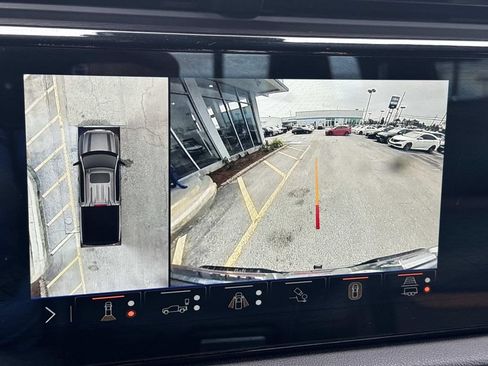 Used 2024 GMC Sierra 1500 AT4 w/ Technology Package AWD/4WD image 27