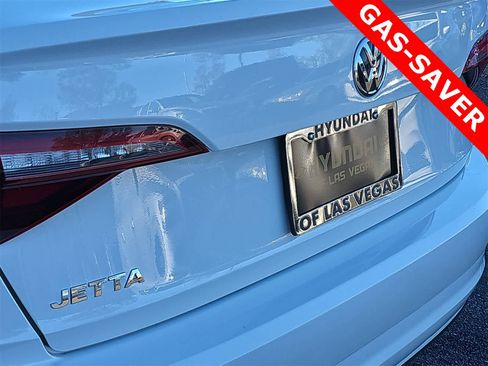 Used 2021 Volkswagen Jetta SE image 11