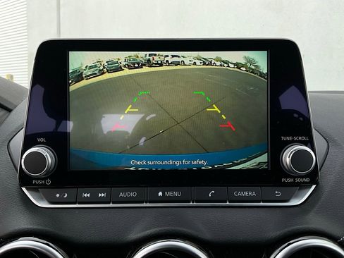 Used 2025 Nissan Sentra SV image 29