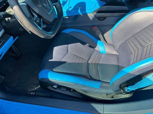 Used 2023 Chevrolet Corvette Stingray Premium Conv w/ Z51 Performance Package image 24