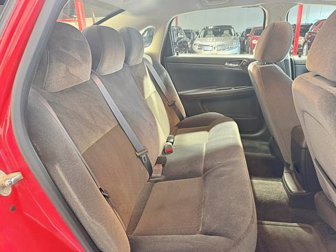 Used 2011 Chevrolet Impala LT image 33
