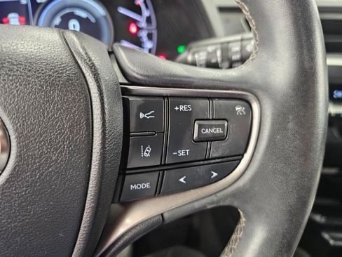 Used 2021 Lexus UX 250h w/ Accessory Package (Z1) image 12