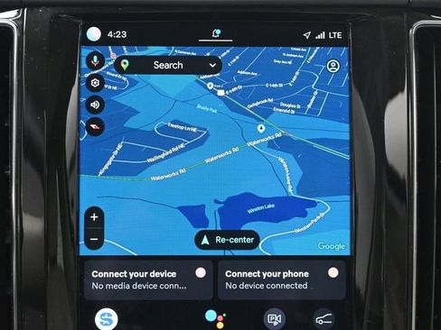 Used 2024 Volvo XC60 B5 Plus w/ Protection Package Premier image 14