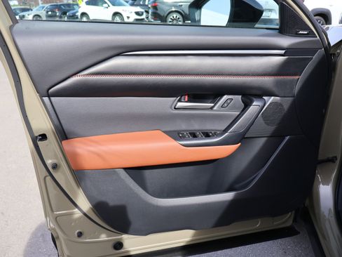 Certified 2025 MAZDA CX-50 Meridian Edition w/ Weather Package image 23