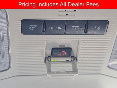 Used 2025 Toyota RAV4 LE FWD image 25