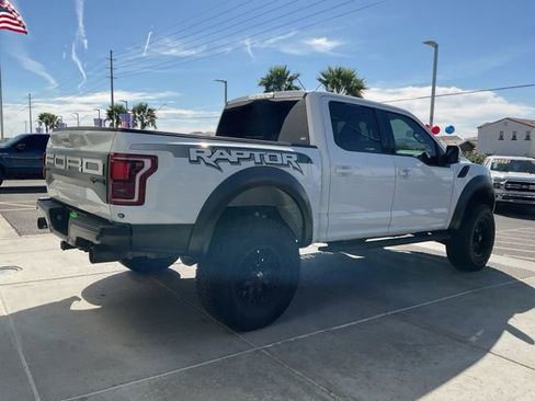 Used 2017 Ford F150 Raptor w/ Equipment Group 802A Luxury image 7