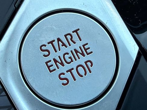 New 2026 BMW 330i Sedan w/ Convenience Package image 37