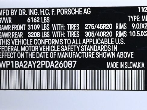 Certified 2023 Porsche Cayenne Coupe AWD/4WD image 28