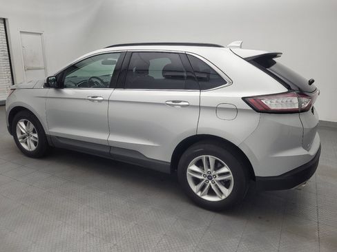 Used 2017 Ford Edge SEL FWD image 3