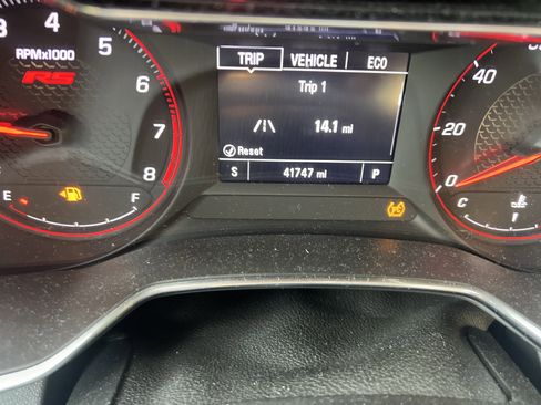 Used 2022 Chevrolet TrailBlazer RS w/ Sun and Liftgate Package FWD image 20