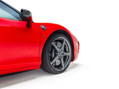Used 2011 Ferrari 458 Italia Coupe RWD image 16