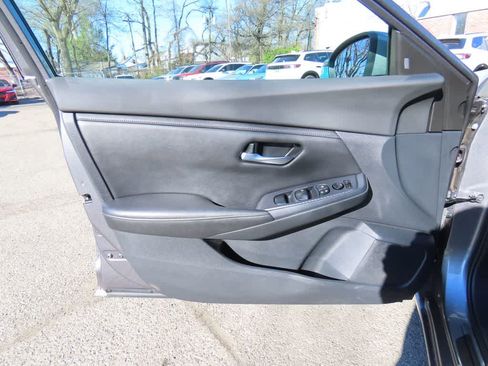 Used 2023 Nissan Sentra SV w/ All-Weather Package FWD image 15